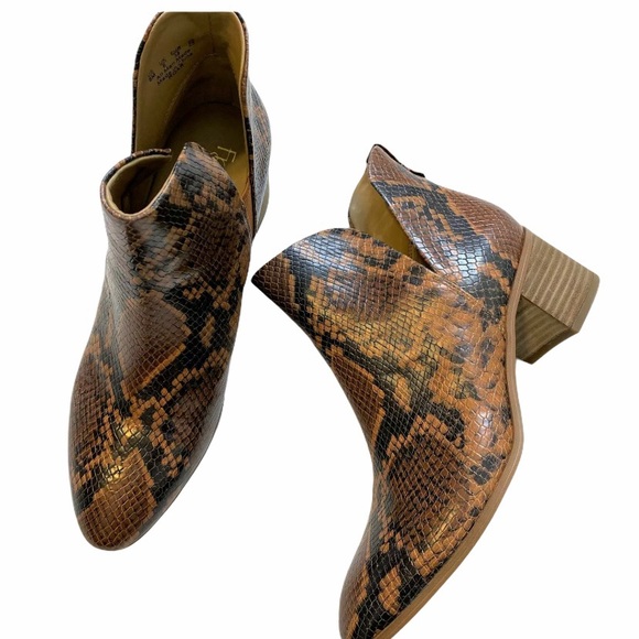 Franco Sarto Roar Snake Print Embossed Ankle Boots - Picture 4 of 11